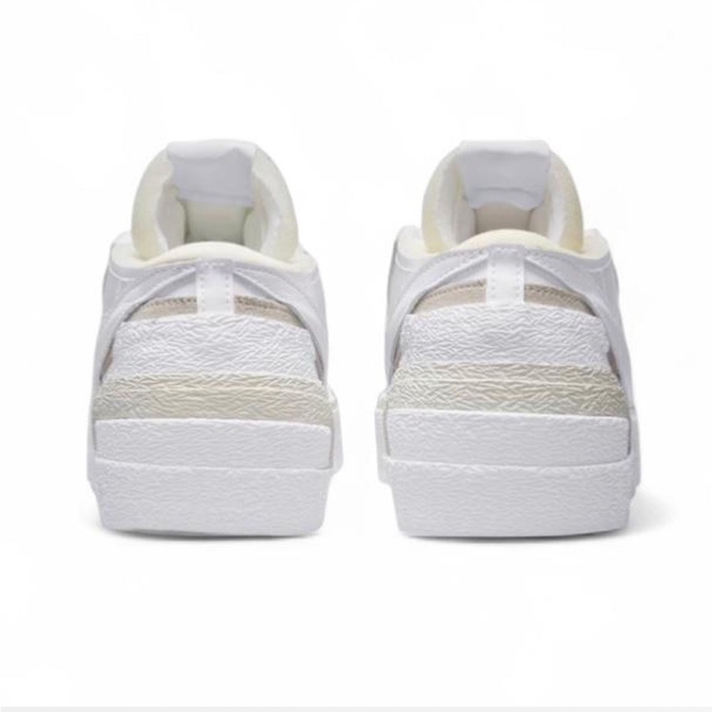 Nike Blazer Low x Sacai - Picture 3 of 6